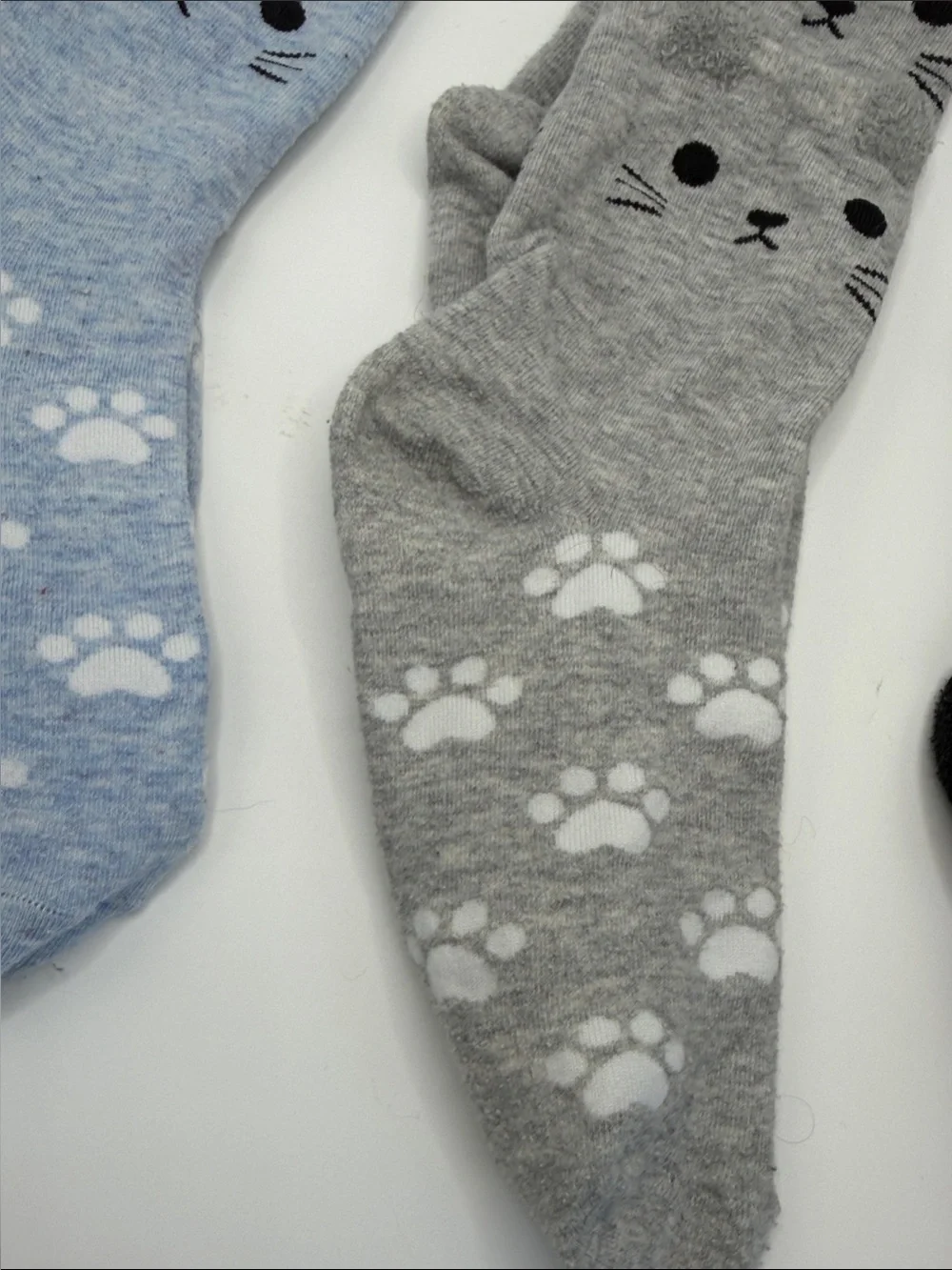 (SET OF 3) Cute Cat Face Crew Socks-- Set of 3: Blue, Gray, Black